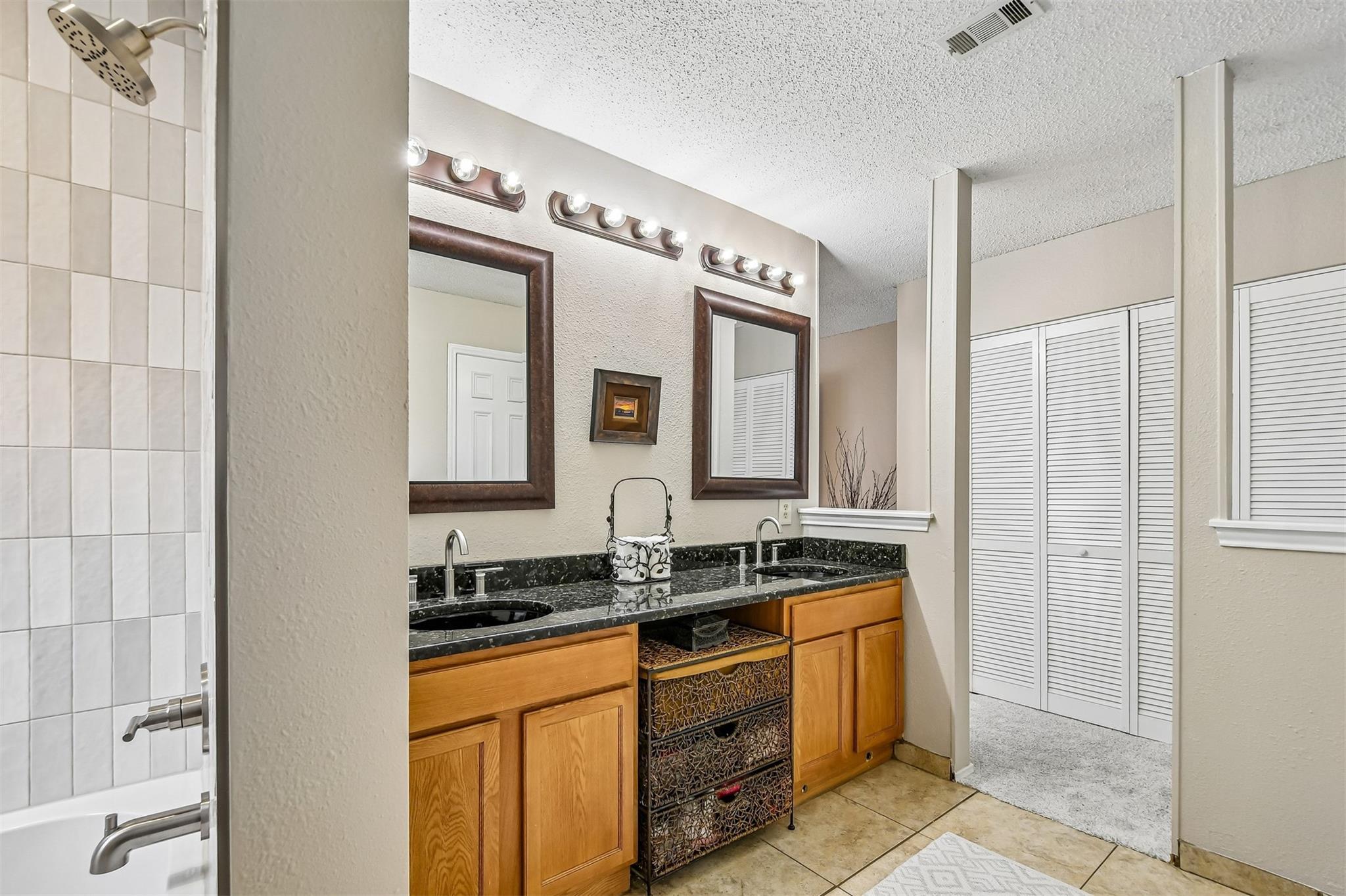 13109 Sinton Ln Property Photo 15