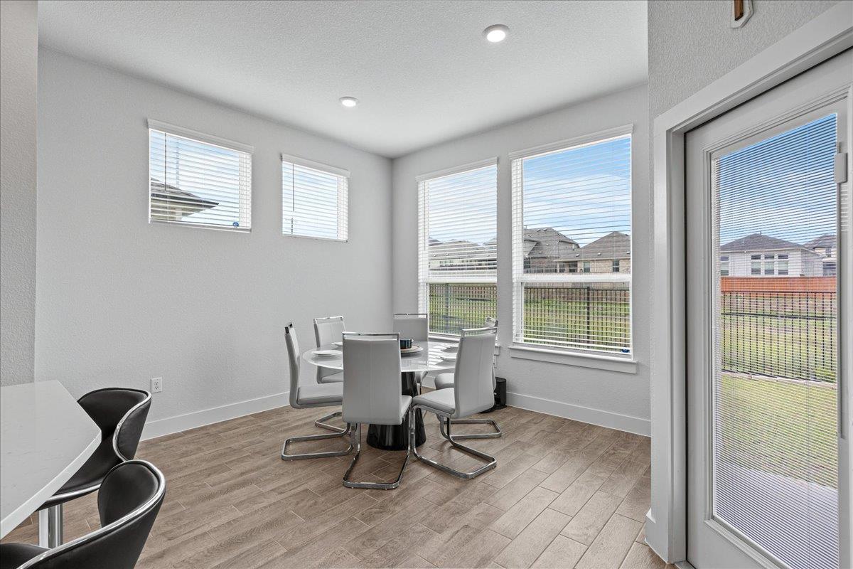 476 Wild Pecan Loop Property Photo 8