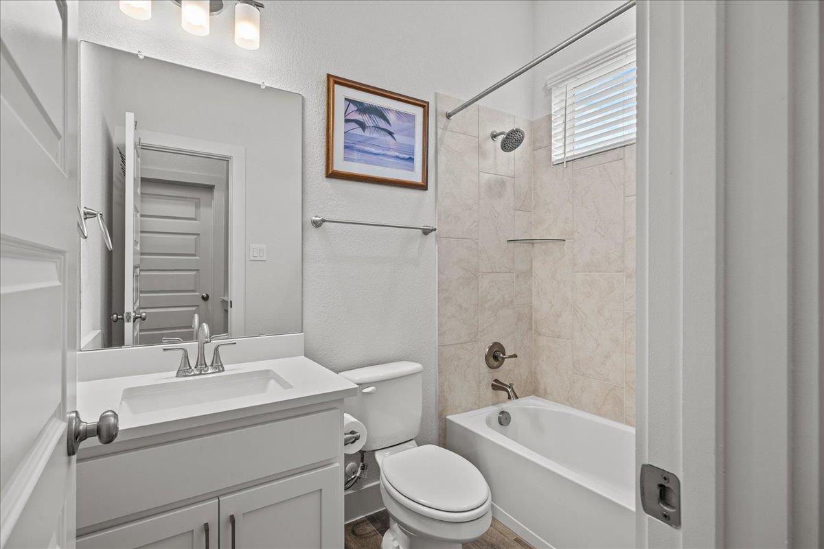 476 Wild Pecan Loop Property Photo 22