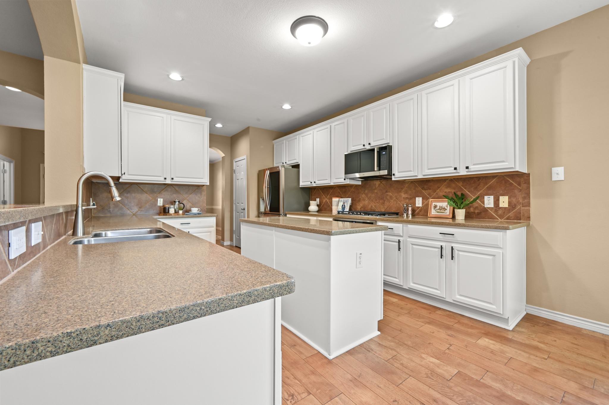2503 Durlston Ct Property Photo 9