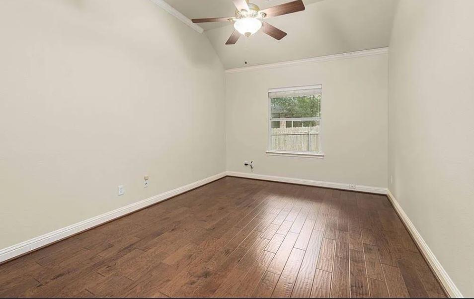 11405 Larue Belle Ln Property Photo 15