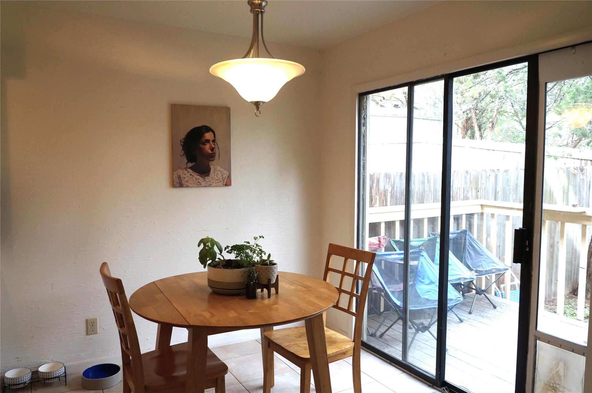 4904 Smokey Vly #b Property Photo 14