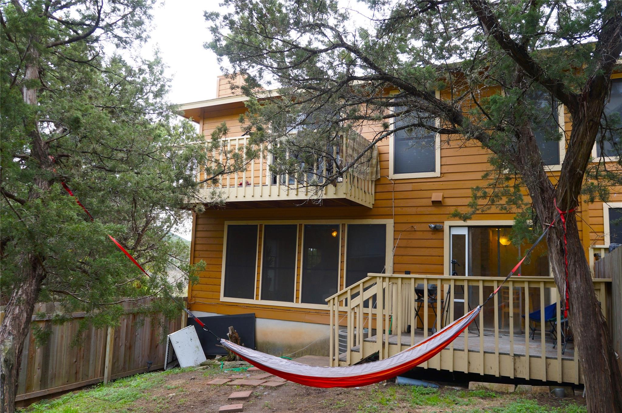 4904 Smokey Vly #b Property Photo 16