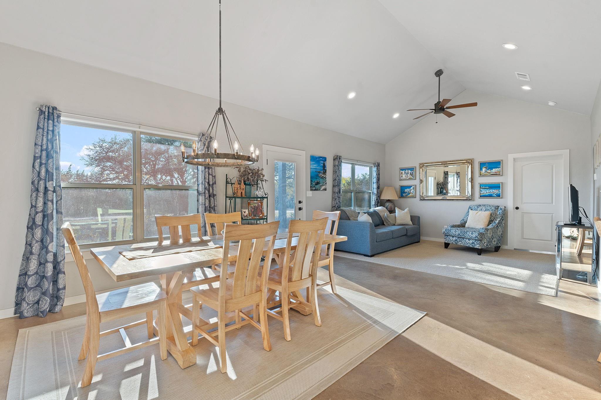395 Sendero Property Photo 7