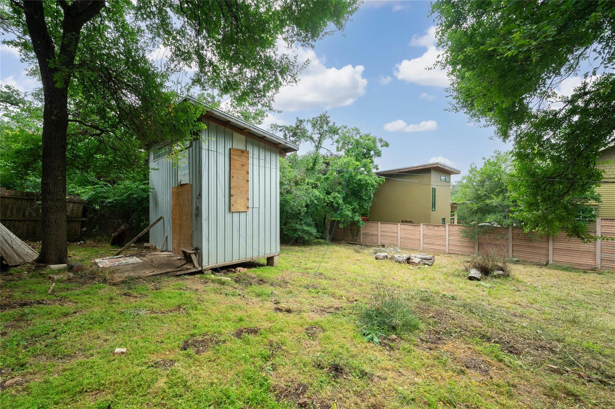 4510 Lareina Dr Property Photo 7