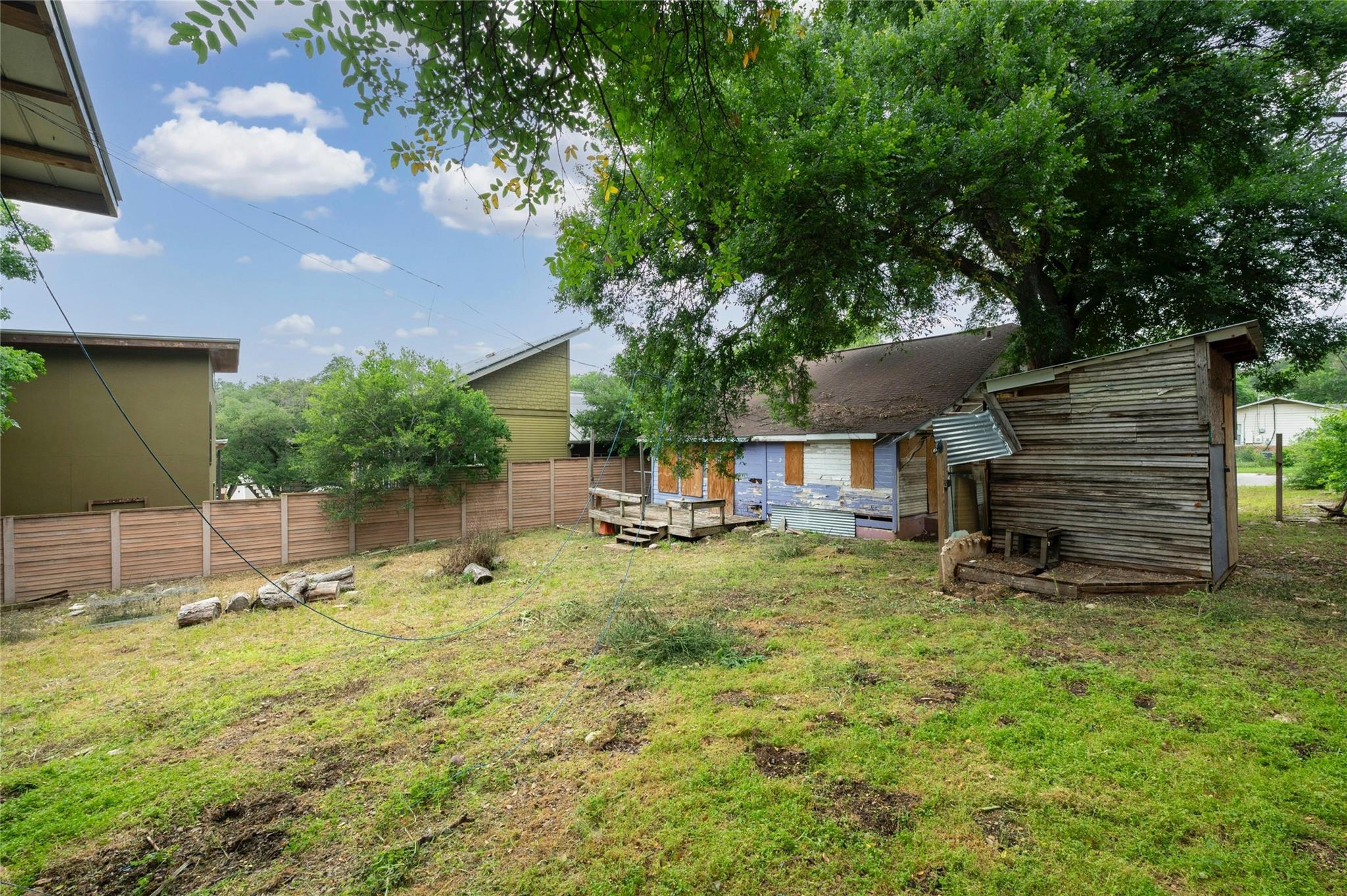 4510 Lareina Dr Property Photo 8
