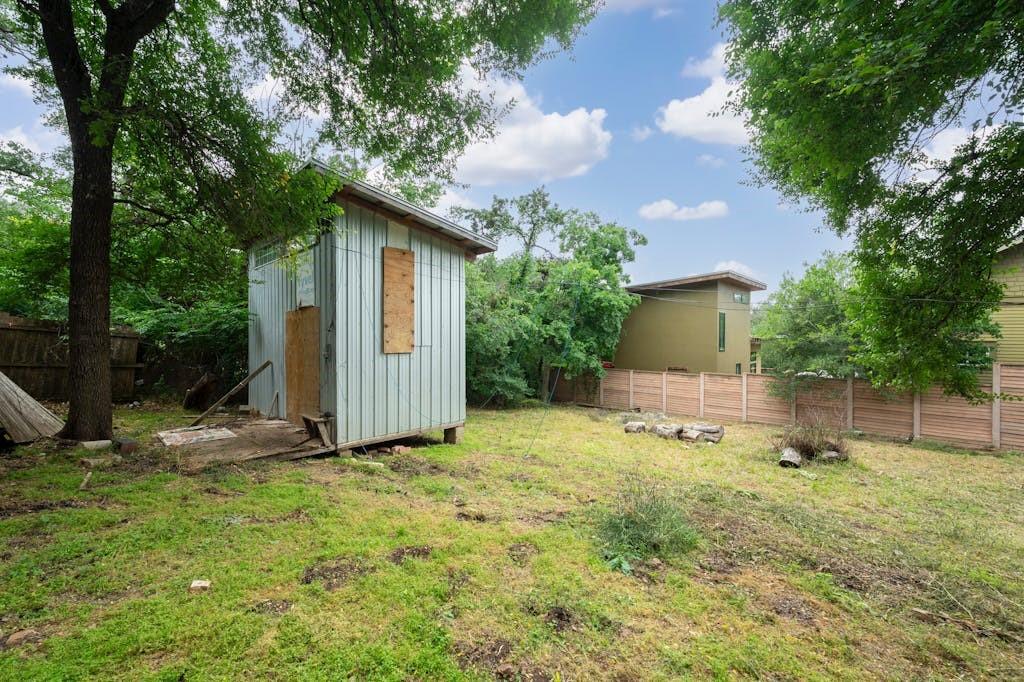 4510 Lareina Dr Property Photo 13