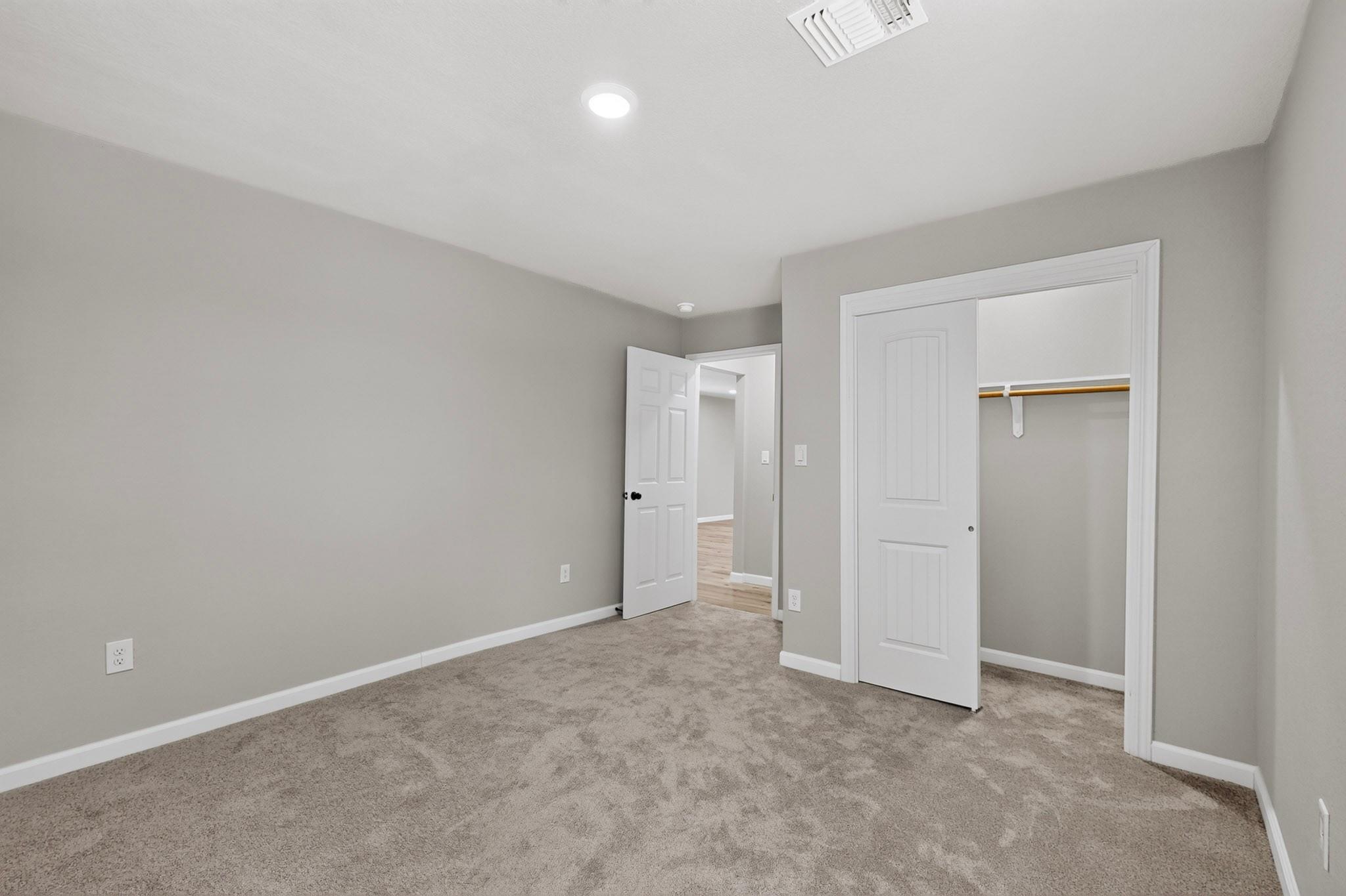 158 Fealy Rd Property Photo 30
