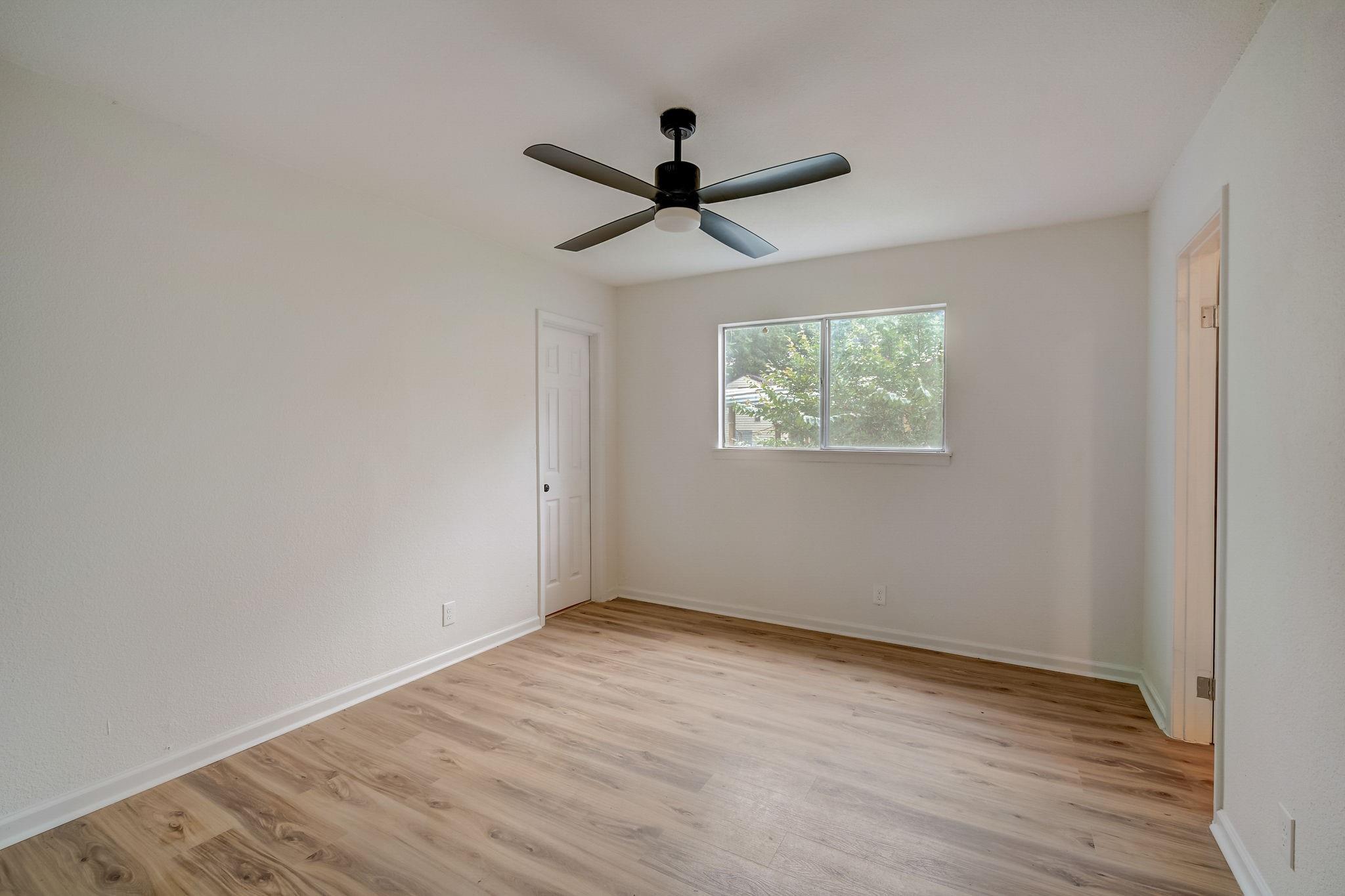 6009 Glen Meadow Dr Property Photo 15