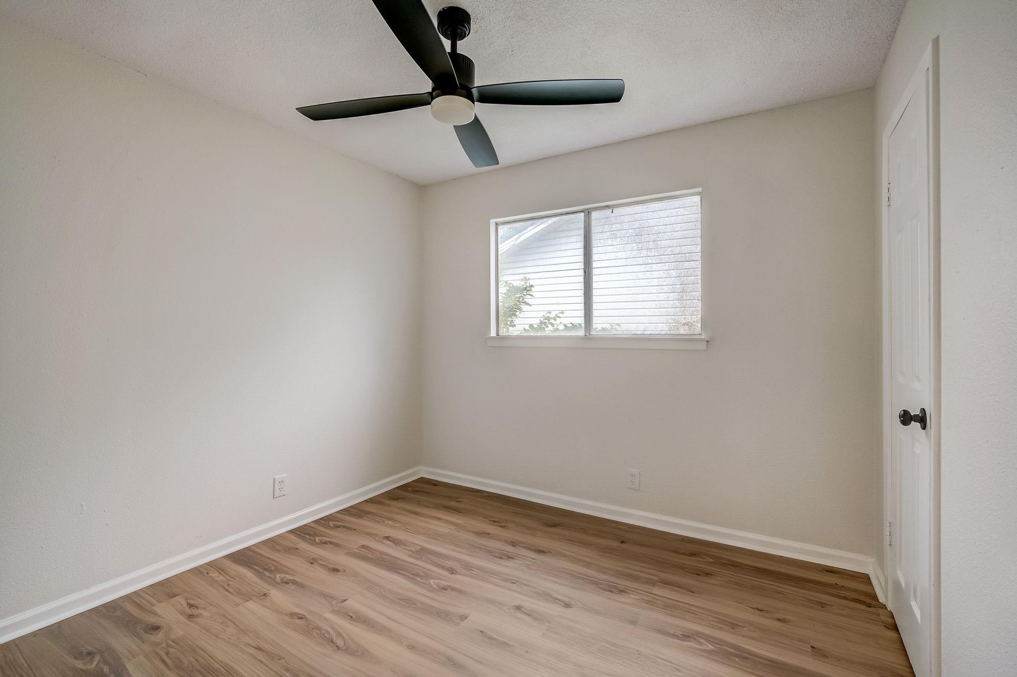 6009 Glen Meadow Dr Property Photo 21
