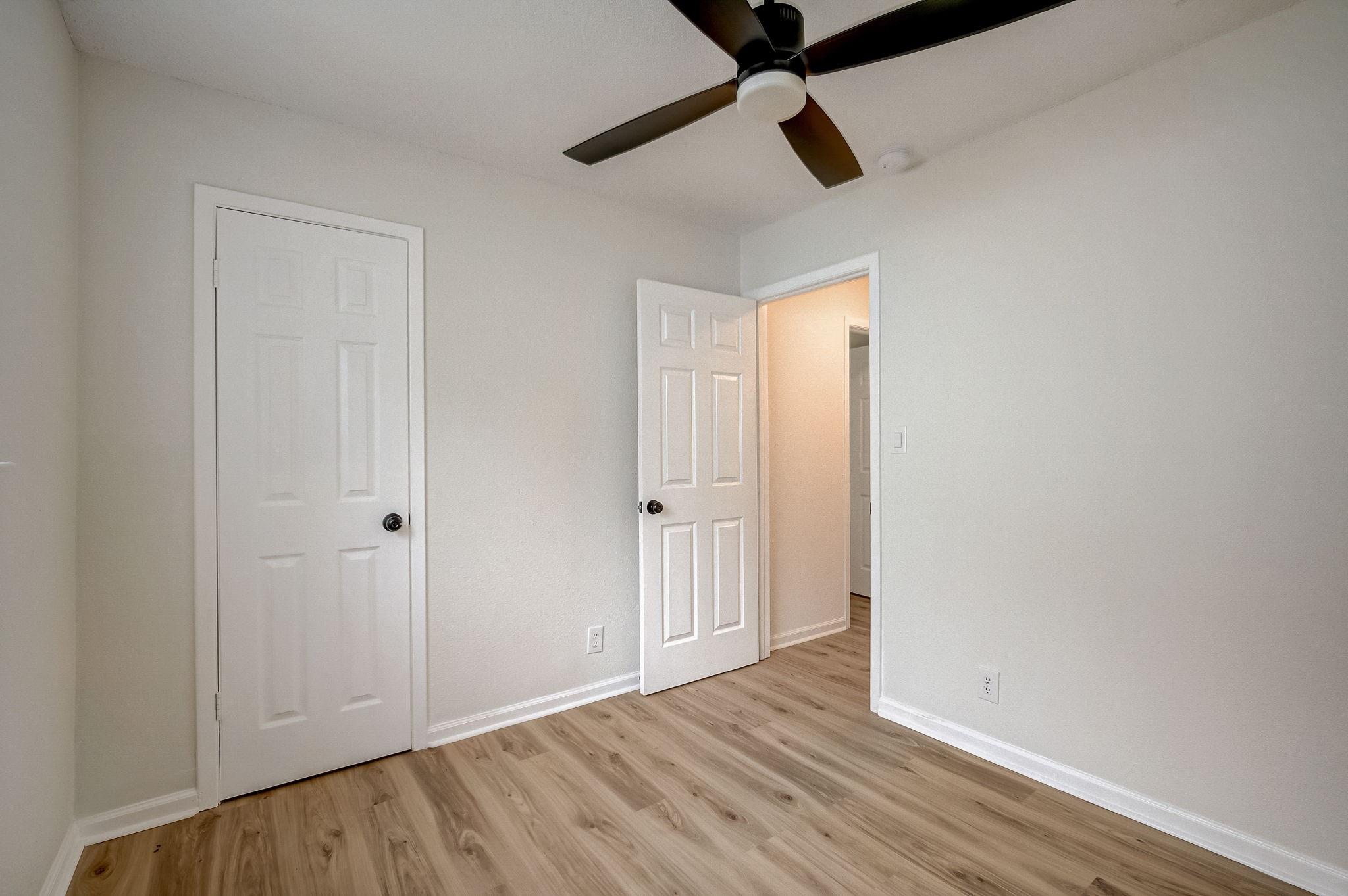 6009 Glen Meadow Dr Property Photo 22