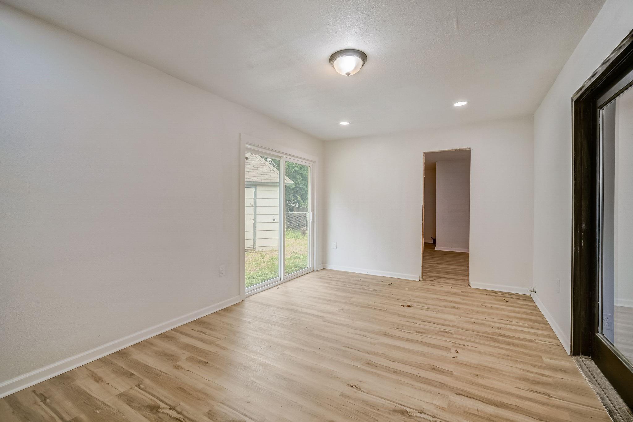 6009 Glen Meadow Dr Property Photo 23