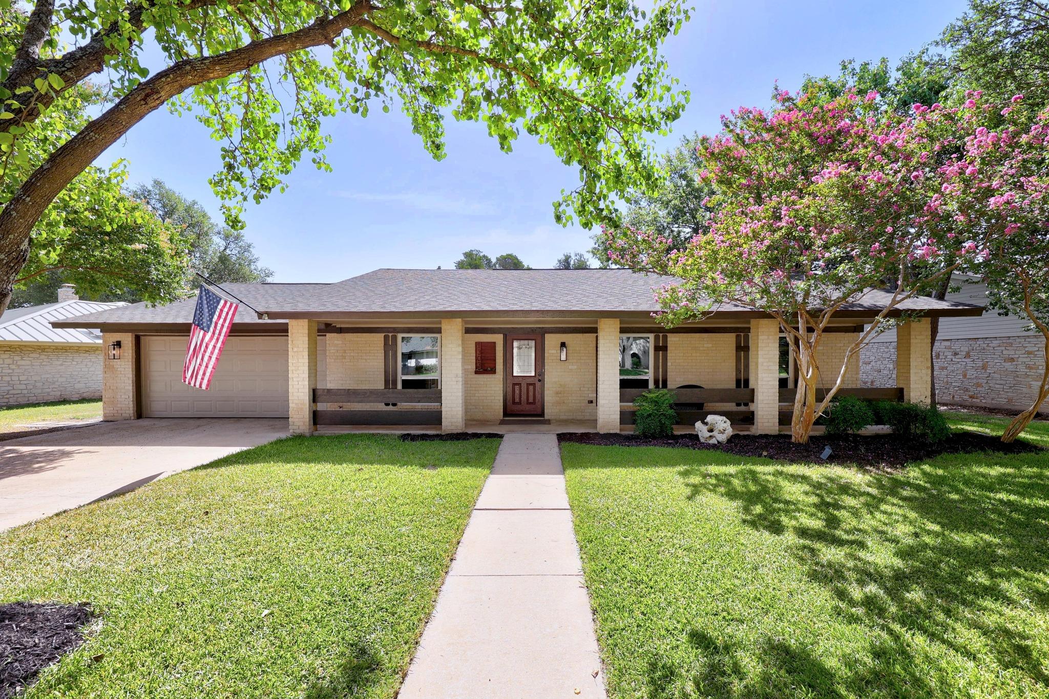 1303 Lime Rock Dr Property Photo 1