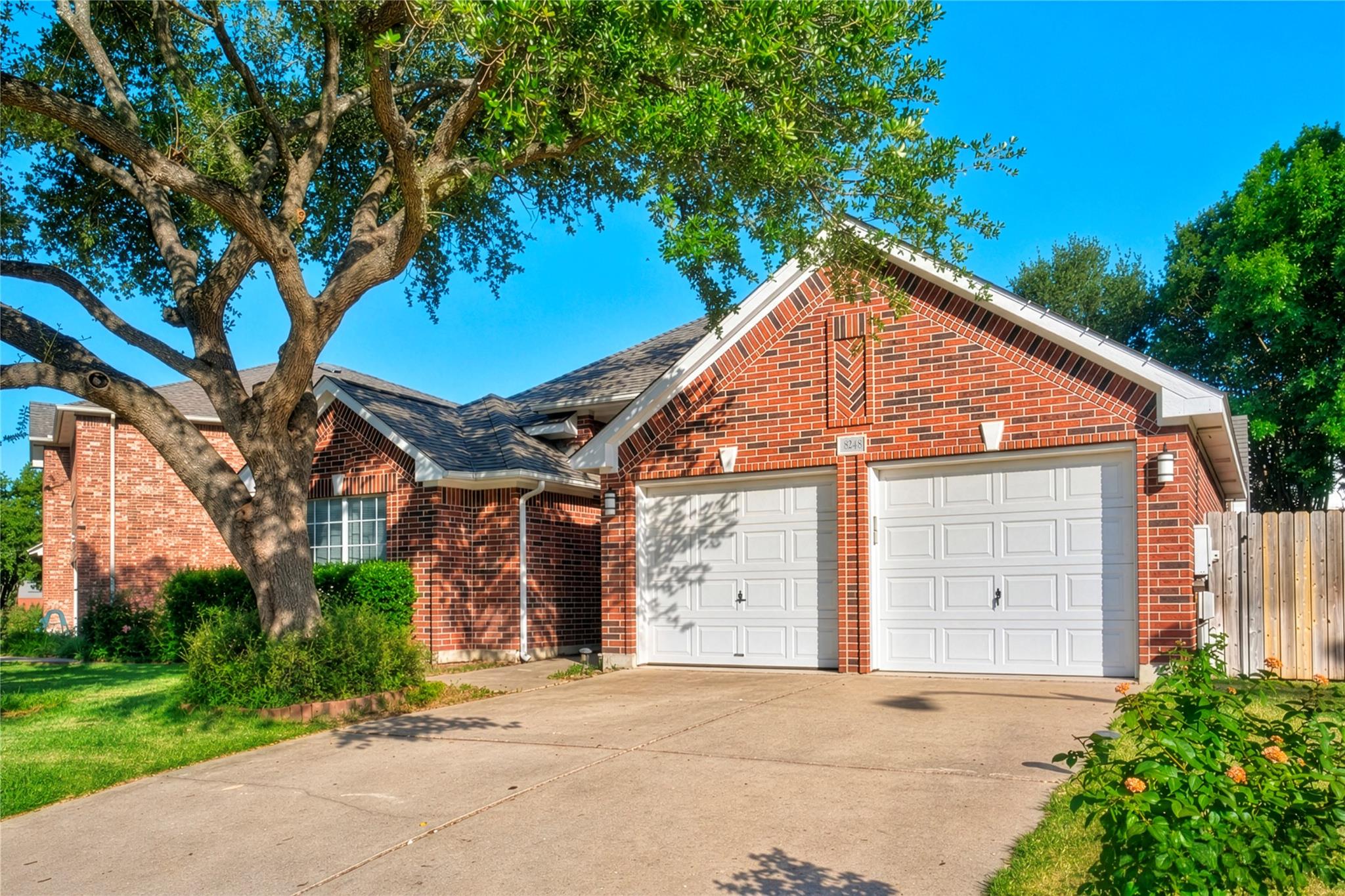 8248 Montoya Cir Property Photo 1