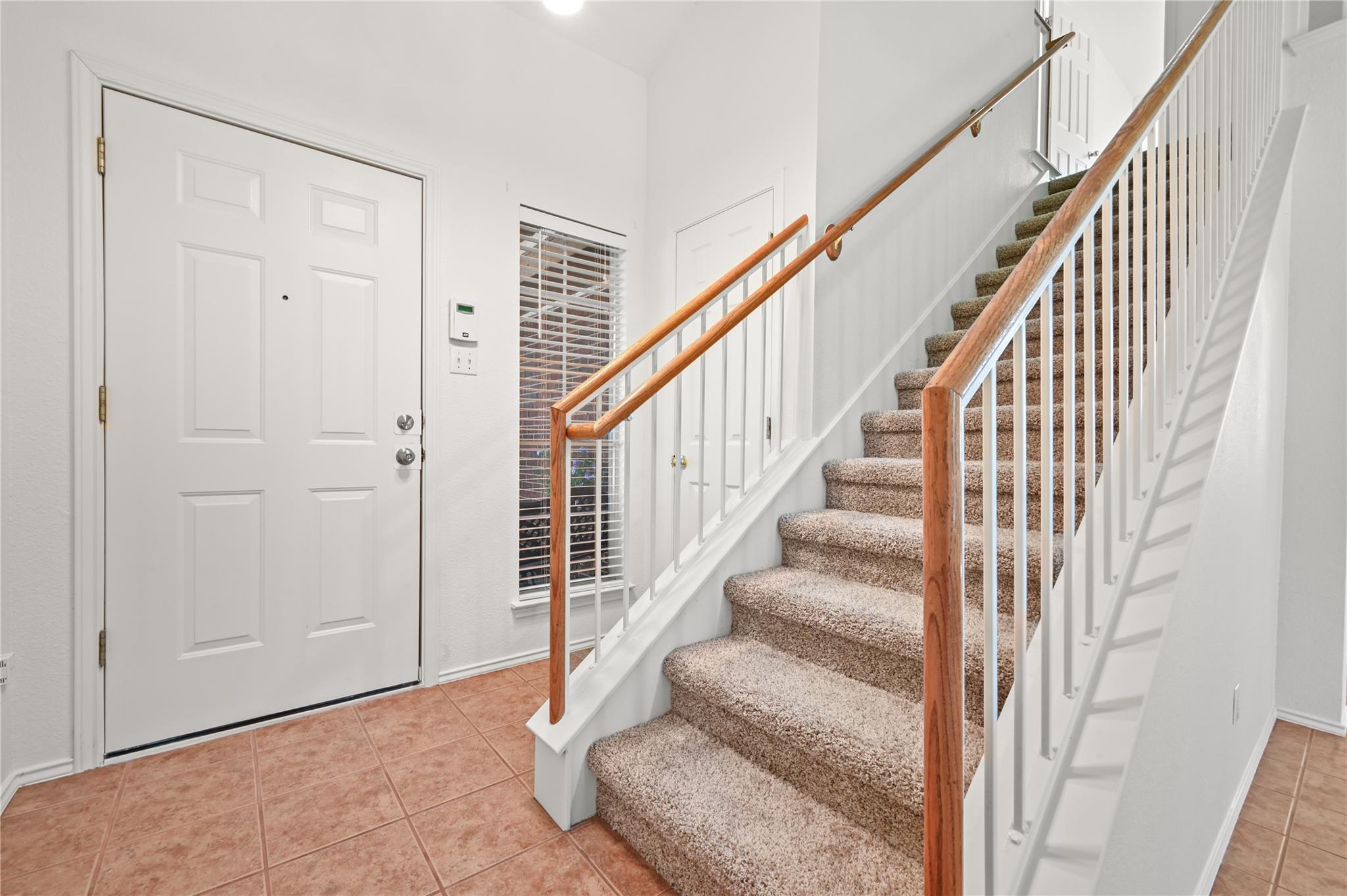 11322 Canterbury Tales Ln Property Photo 4