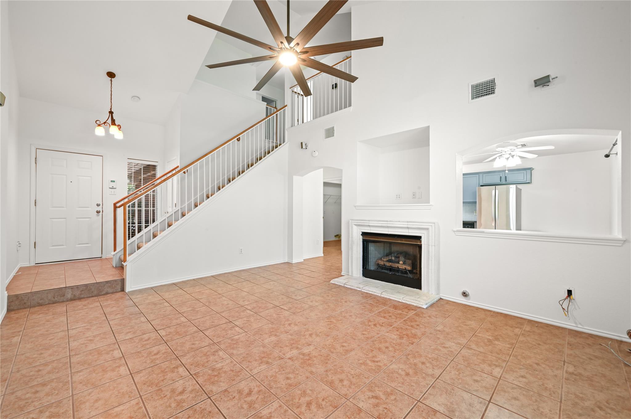 11322 Canterbury Tales Ln Property Photo 6