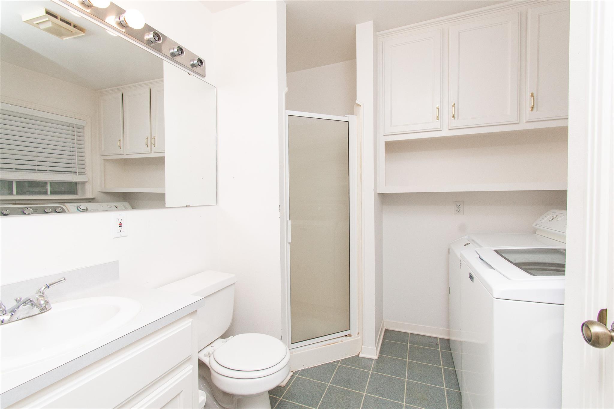 4510 Russell Dr Property Photo 8