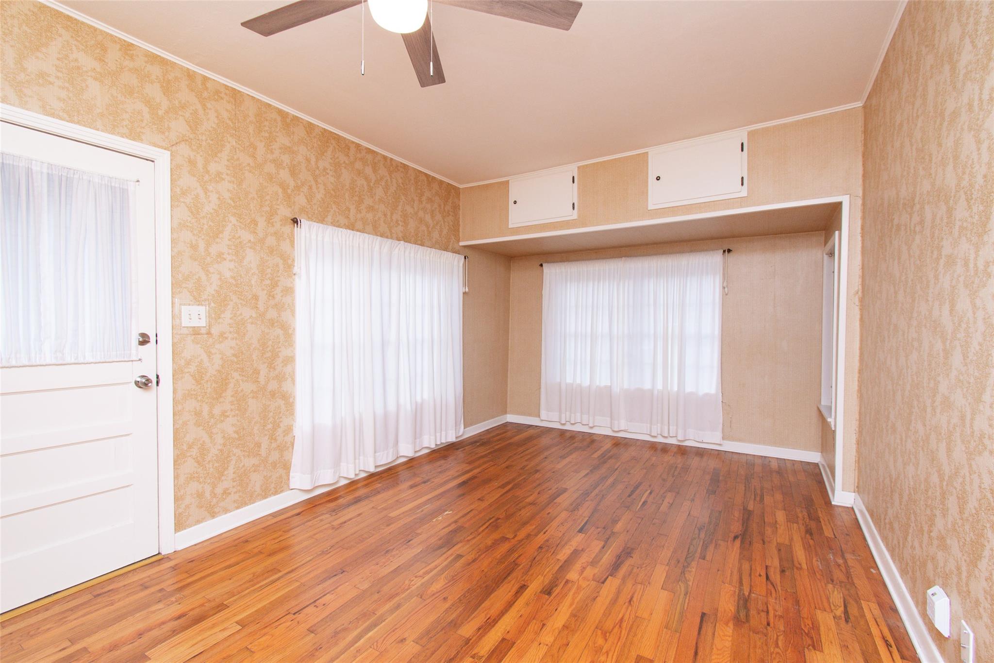 4510 Russell Dr Property Photo 9