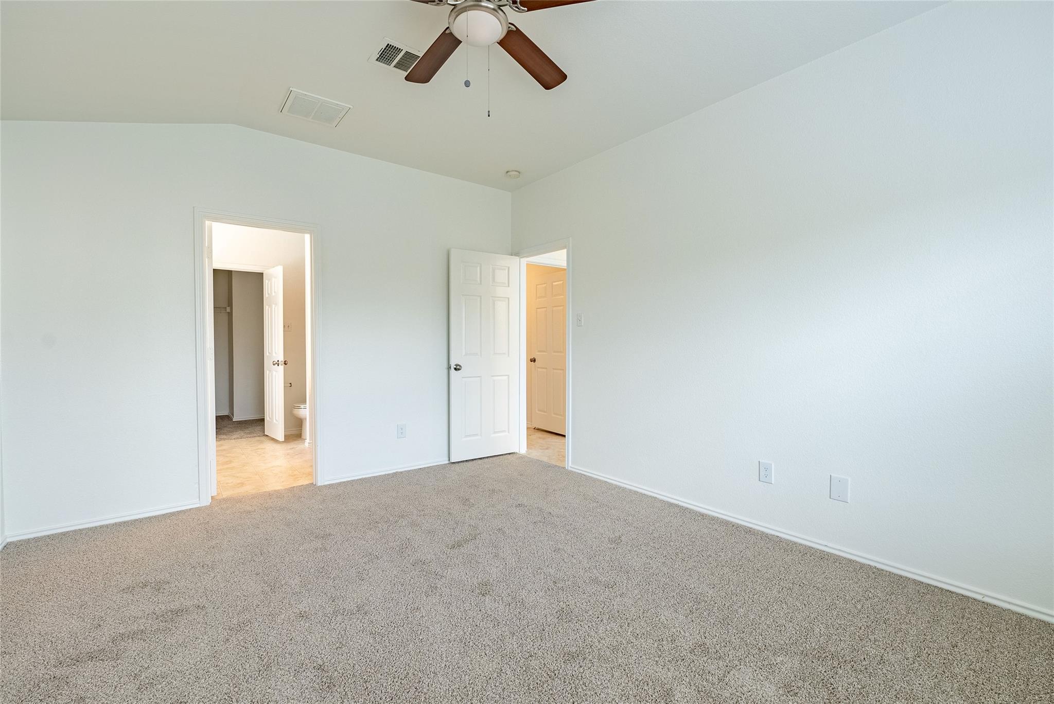 12905 Thomas Jefferson St Property Photo 15