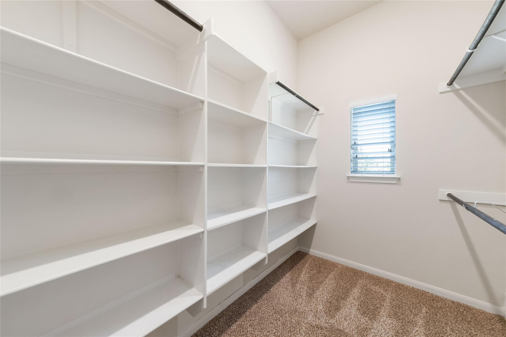 5104 Alonso Dr Property Photo 17