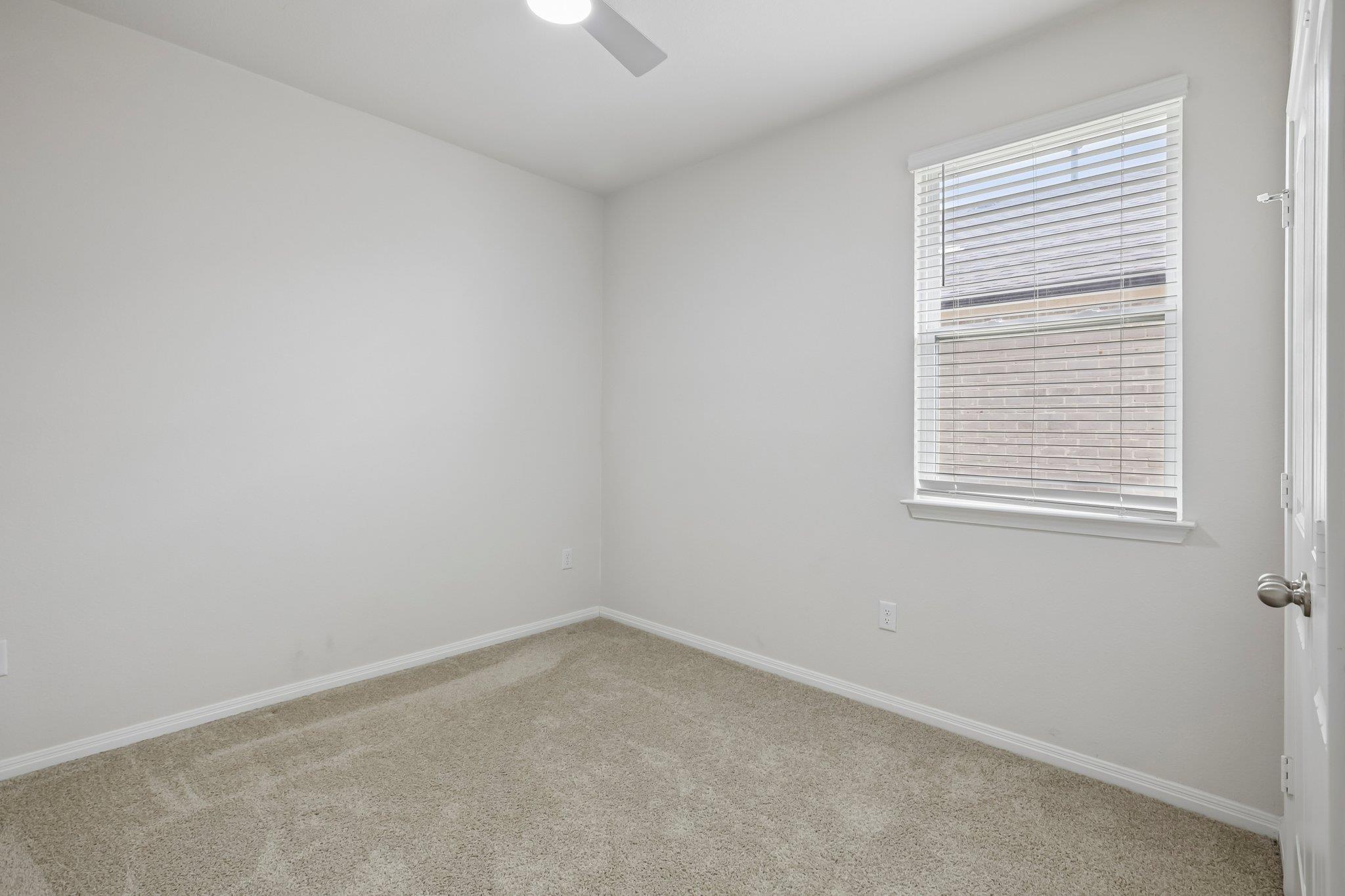 149 Mackinac Ln Property Photo 23