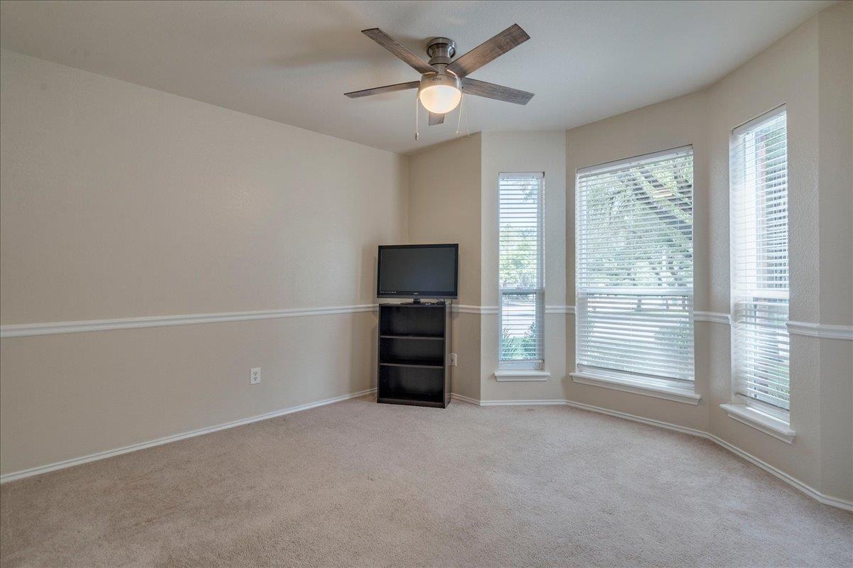 1327 Rosie Ln Property Photo 13
