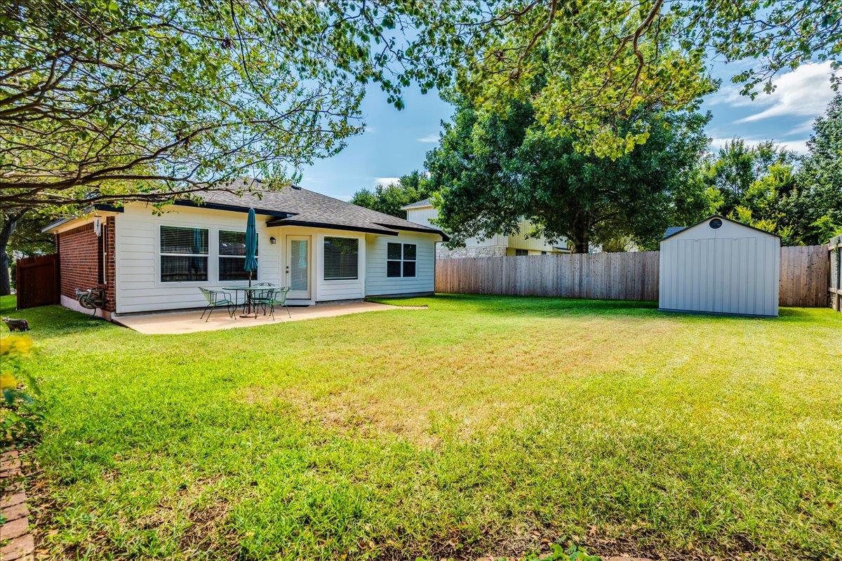 1327 Rosie Ln Property Photo 16
