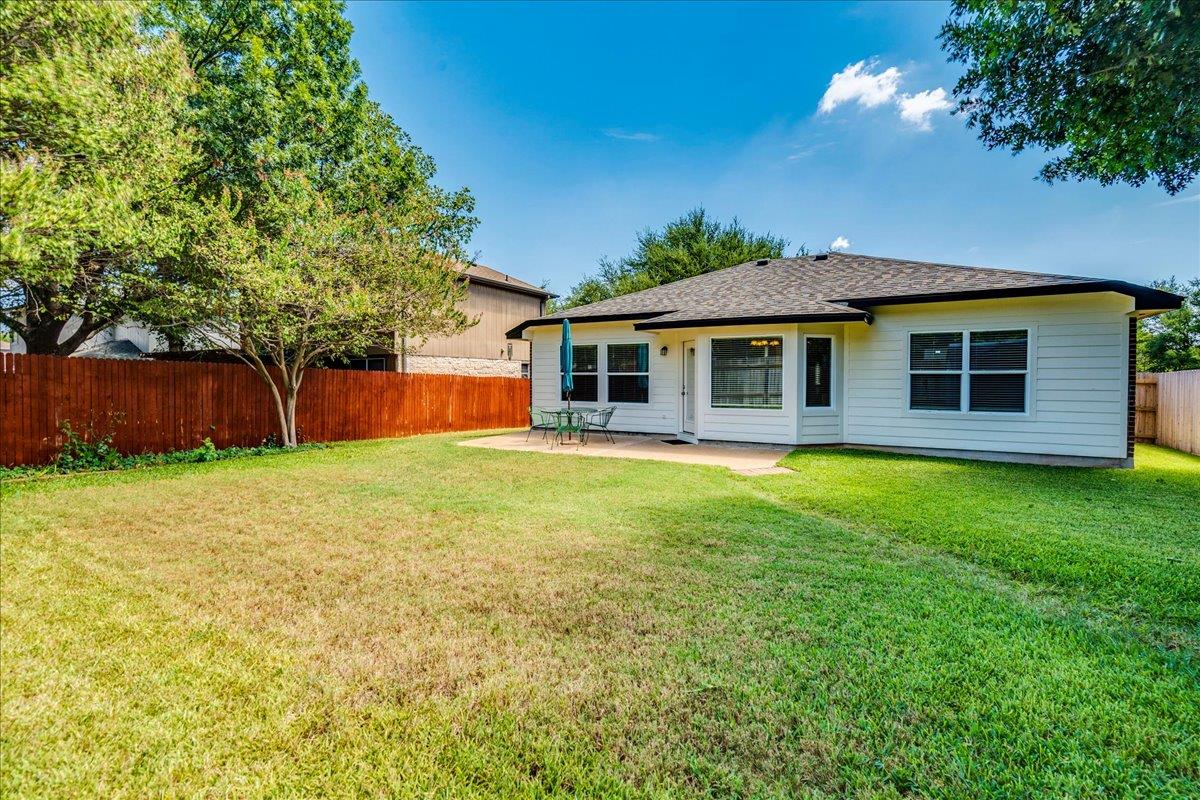 1327 Rosie Ln Property Photo 17