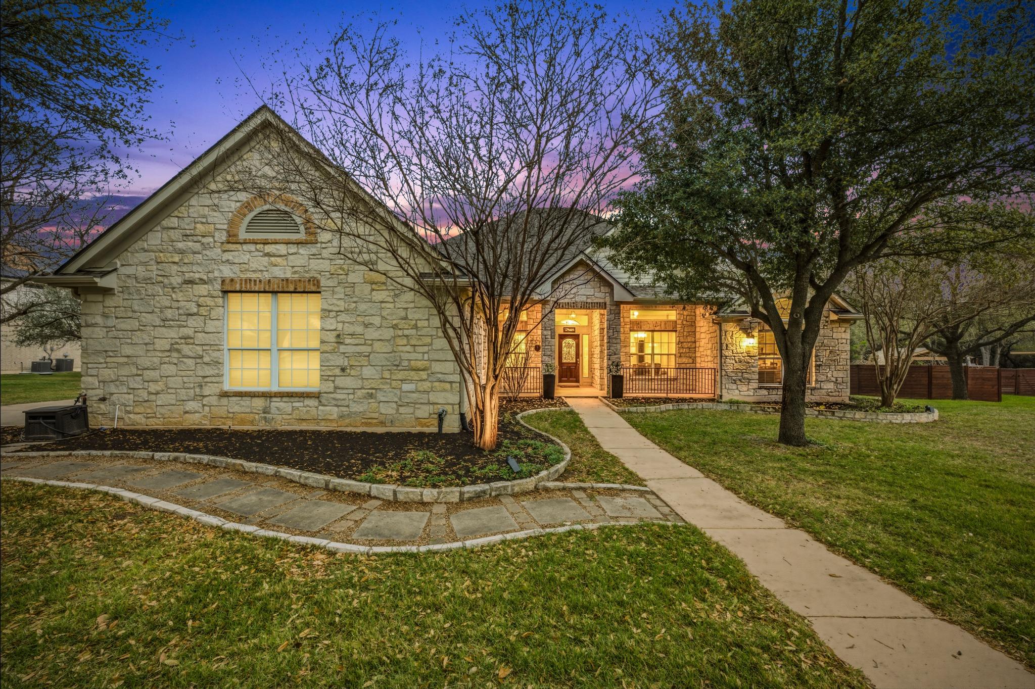 9720 Anchusa Trl Property Photo 1