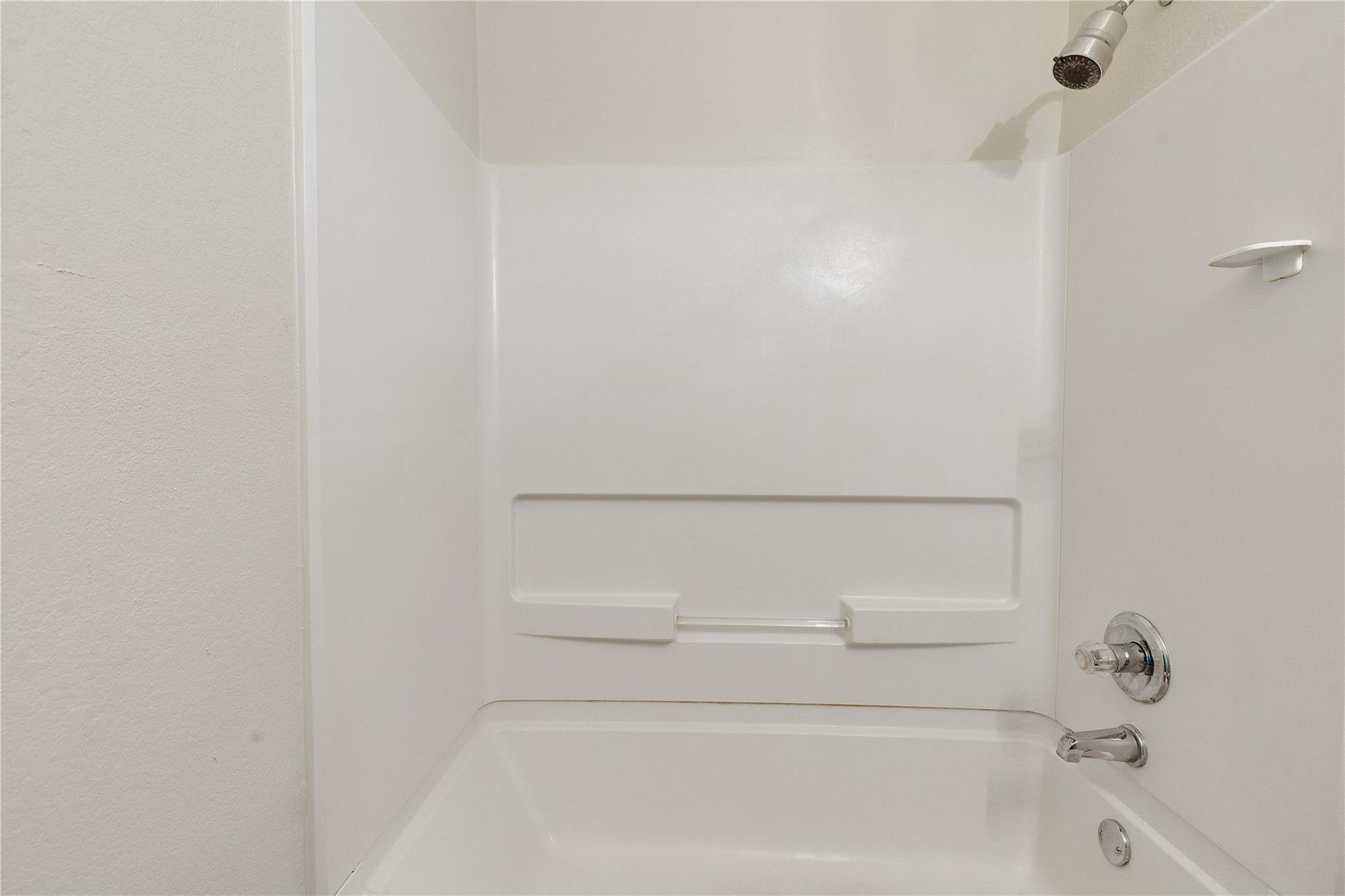 521 New Country Rd Property Photo 16