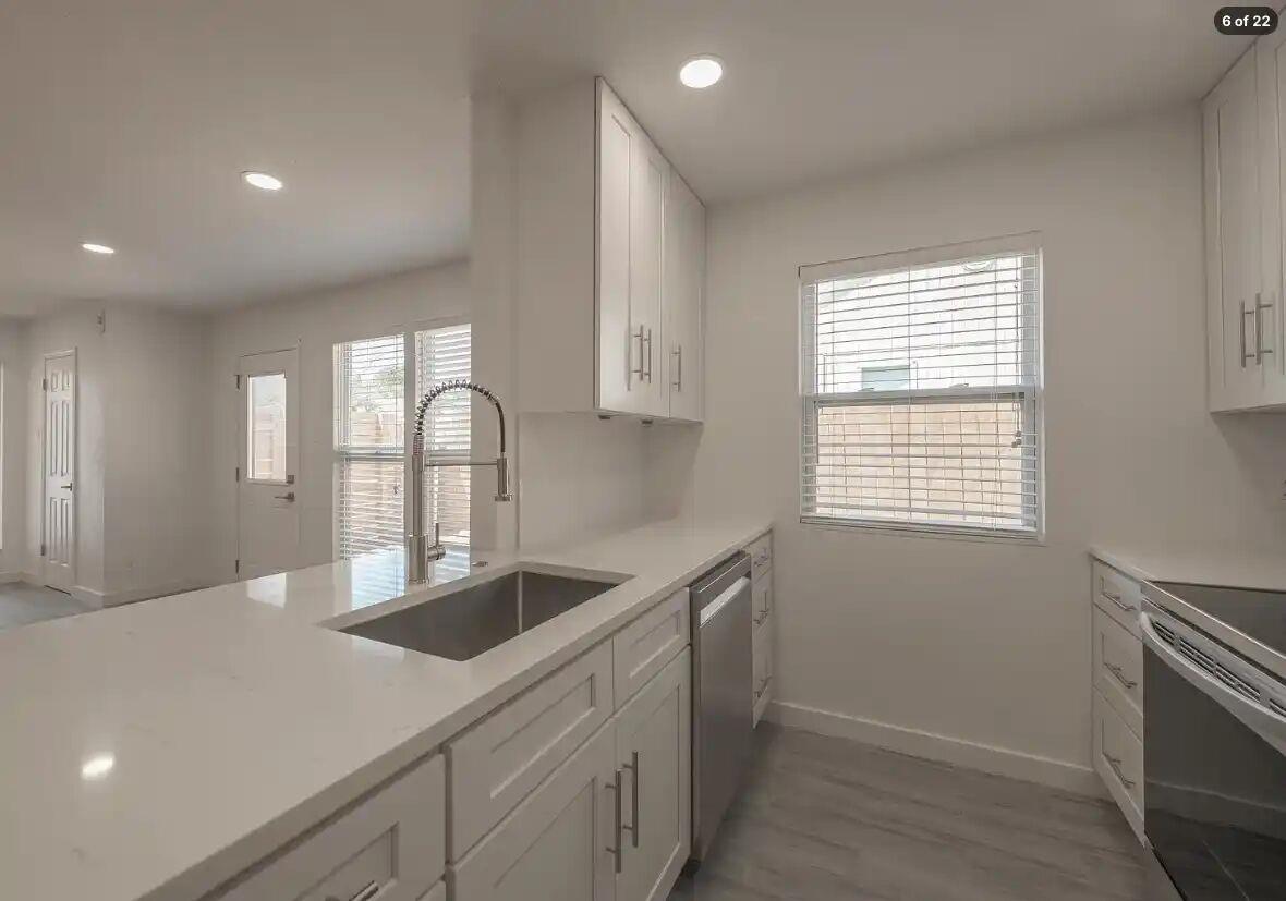 303 Fantail Loop #b Property Photo 3