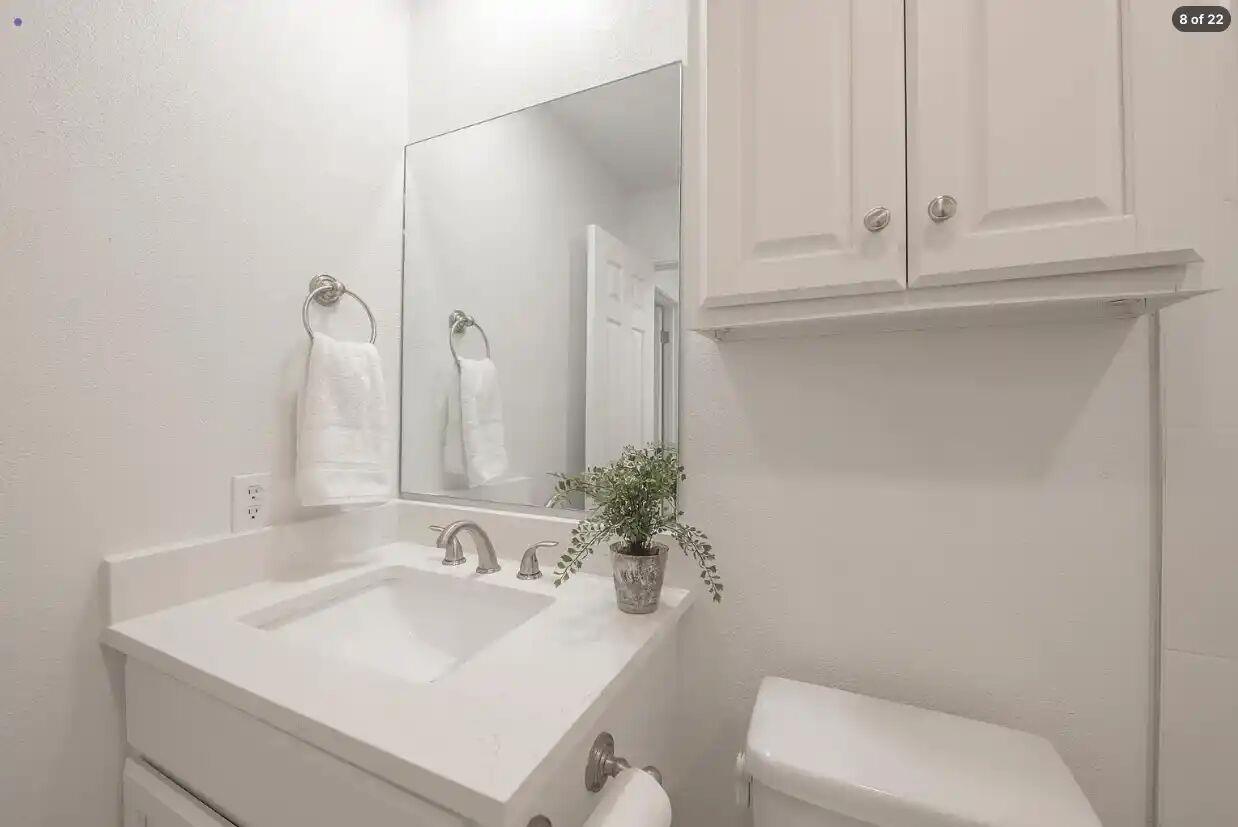 303 Fantail Loop #b Property Photo 6