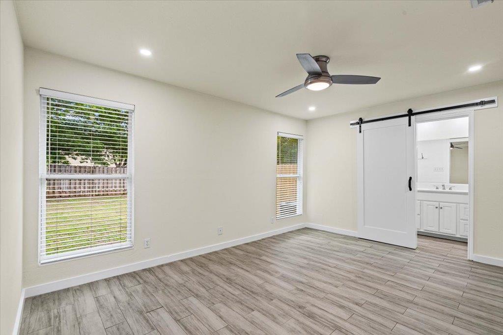 303 Fantail Loop #b Property Photo 18