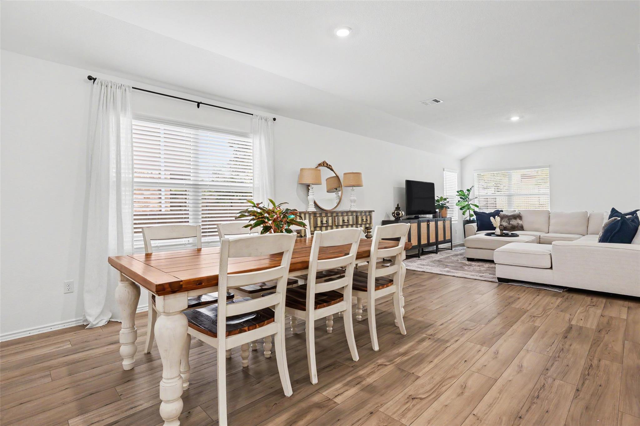 2333 Four Waters Loop Property Photo 6