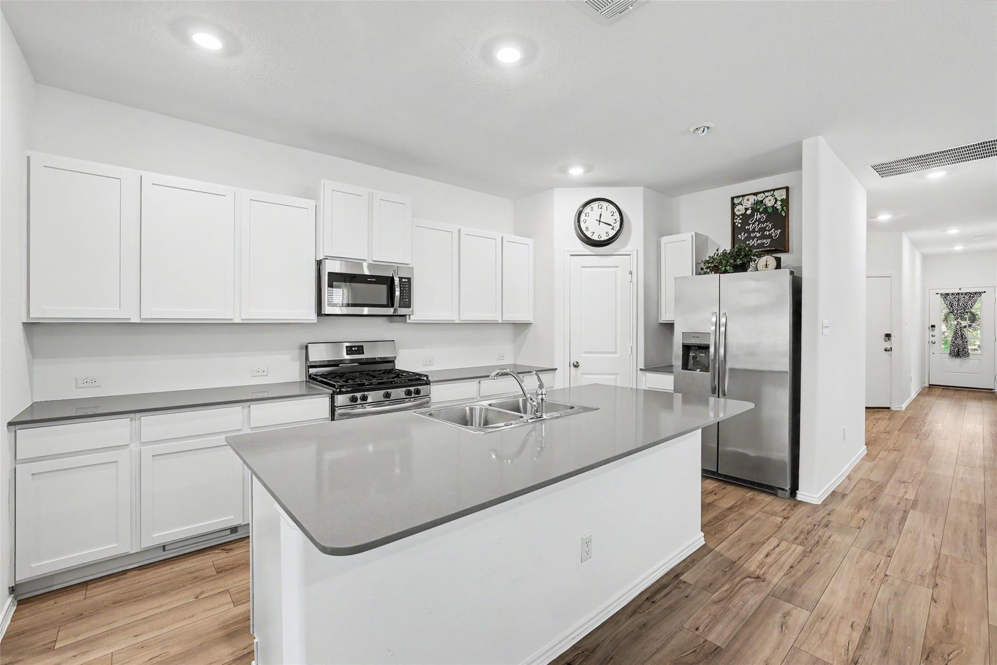 2333 Four Waters Loop Property Photo 14
