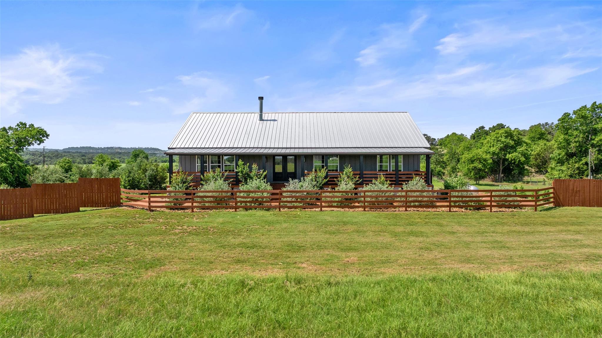 2124 Crabapple Rd Property Photo