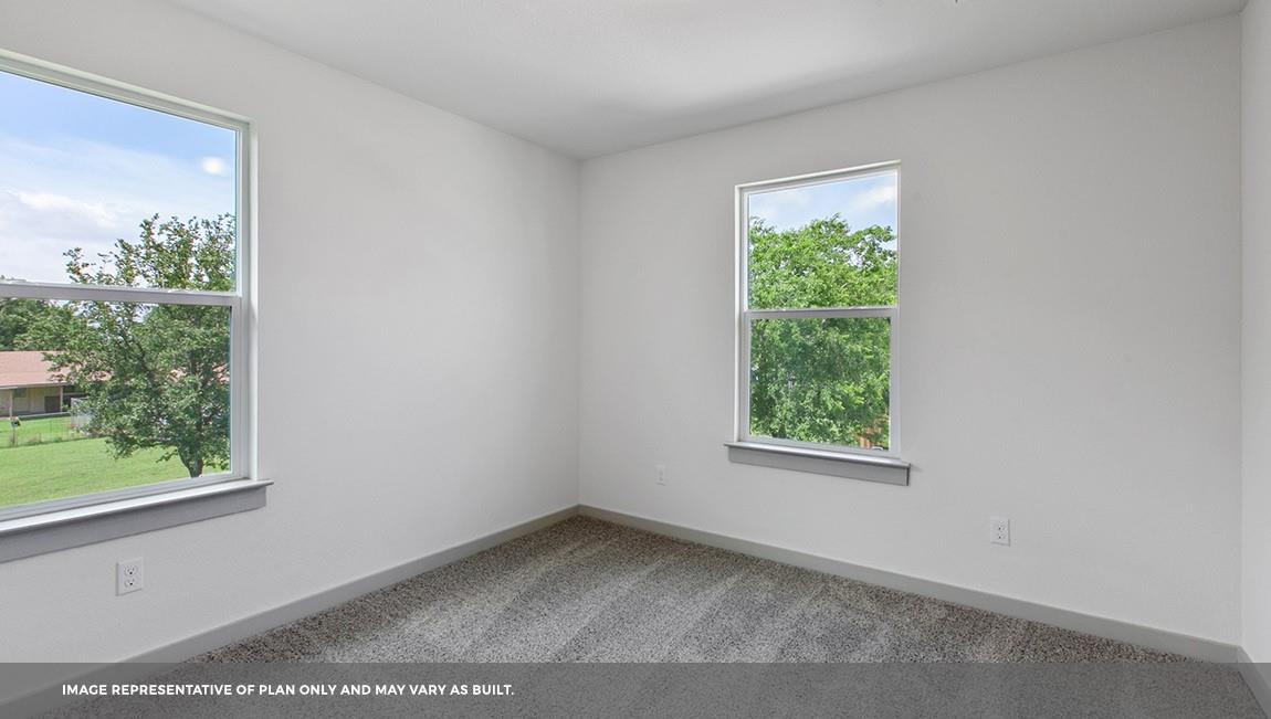 2025 Daleside Ln Property Photo 12