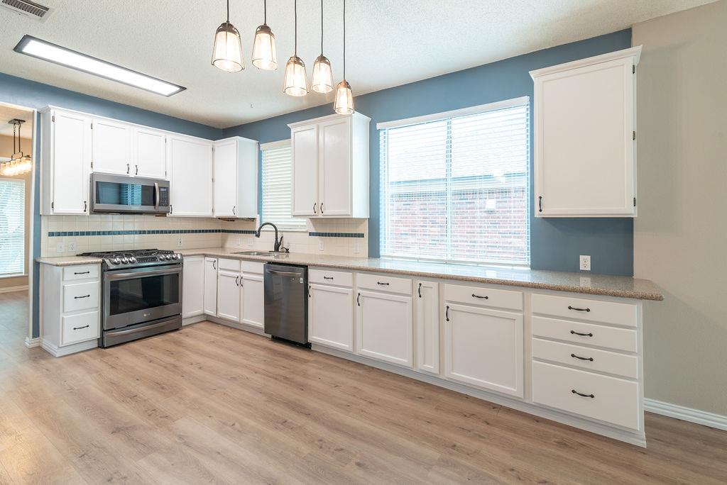 8507 Chat Ln Property Photo 11