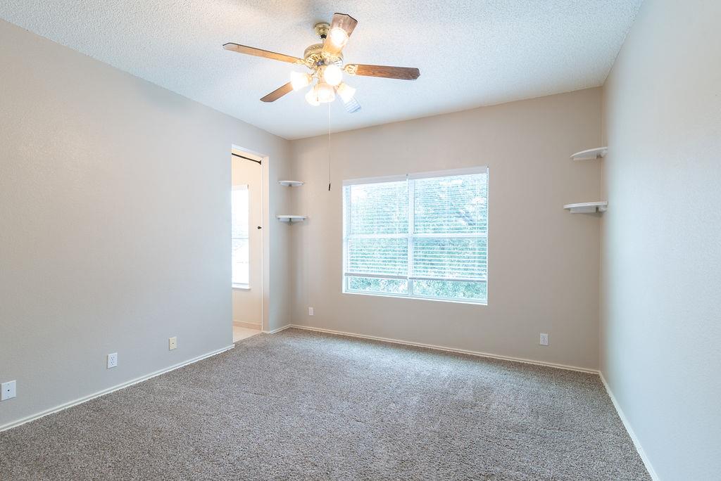 8507 Chat Ln Property Photo 25
