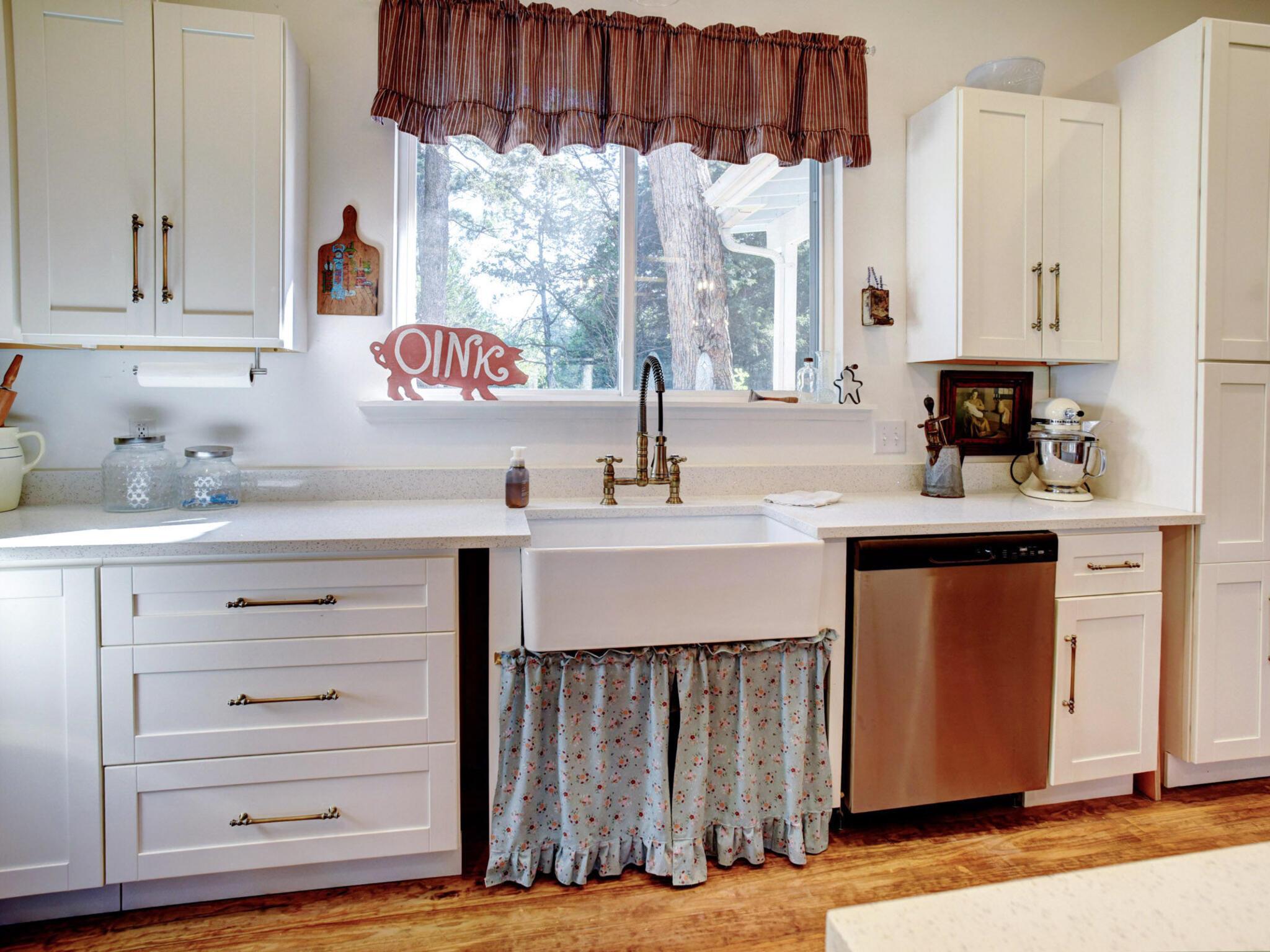 219 Dunbar Rd Property Photo 13