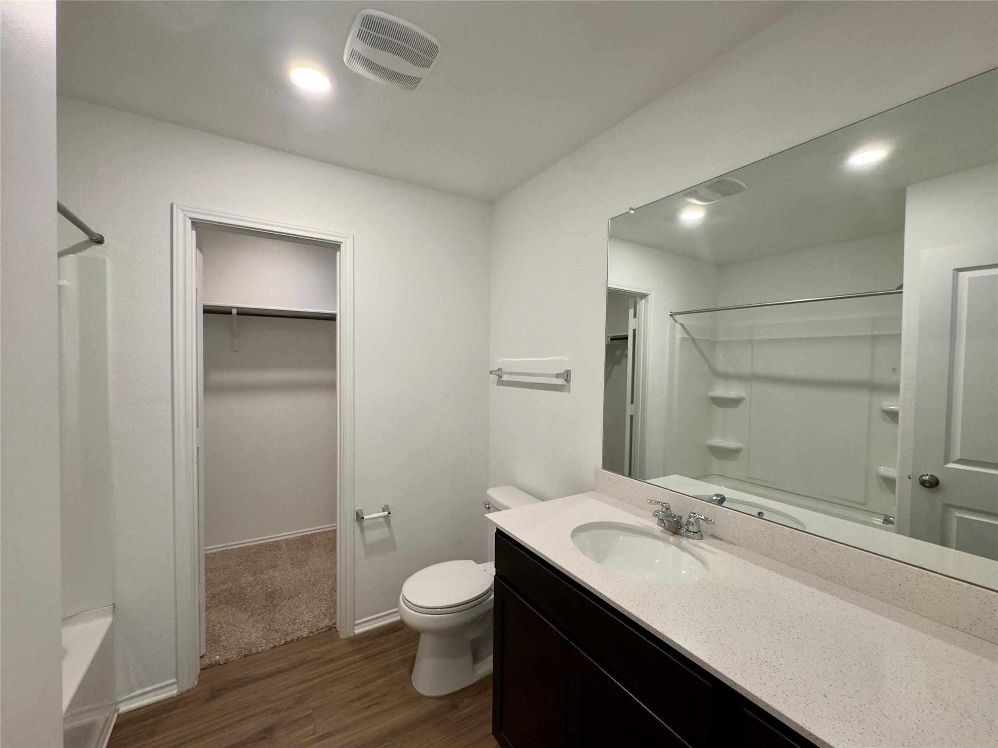 512 Gabbro Gdns Property Photo 13