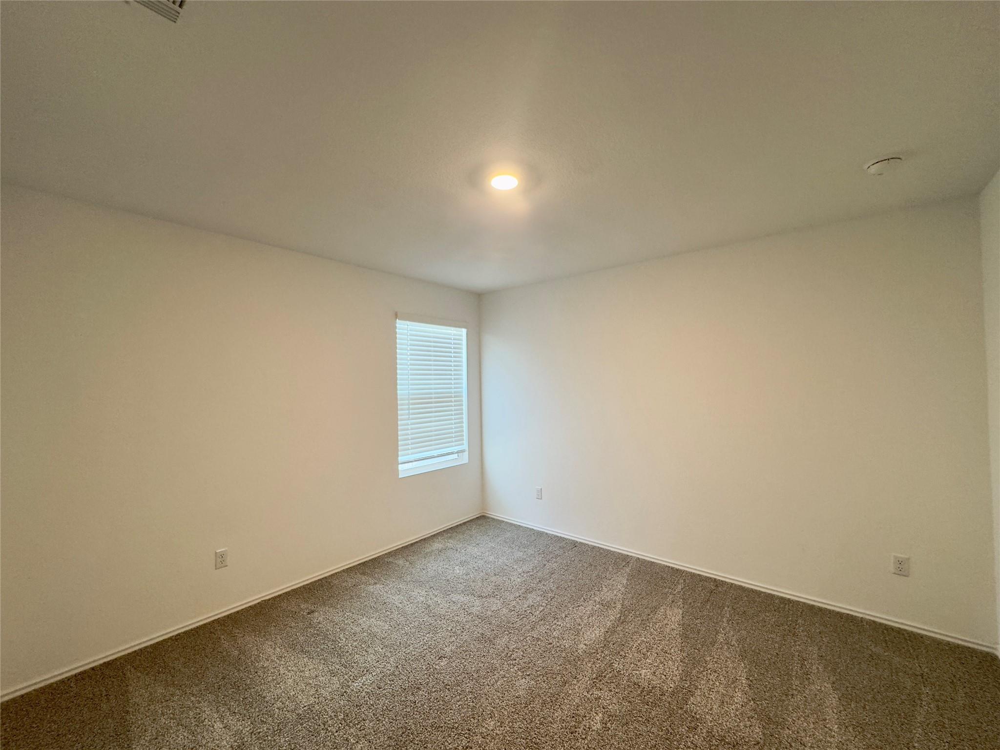 512 Gabbro Gdns Property Photo 16