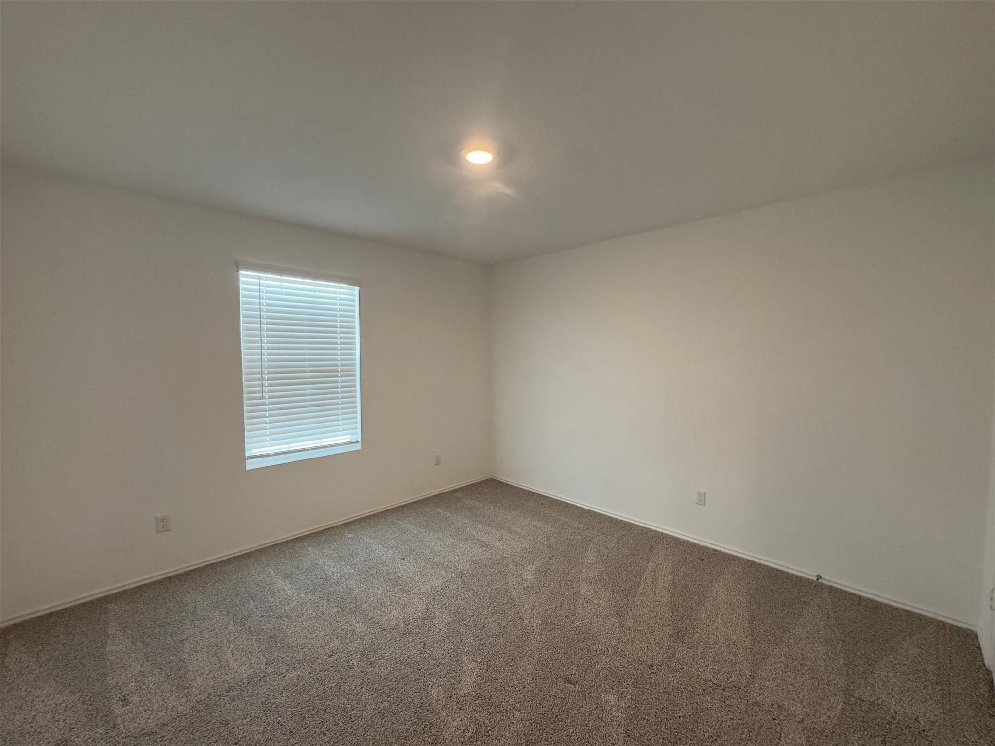 512 Gabbro Gdns Property Photo 18