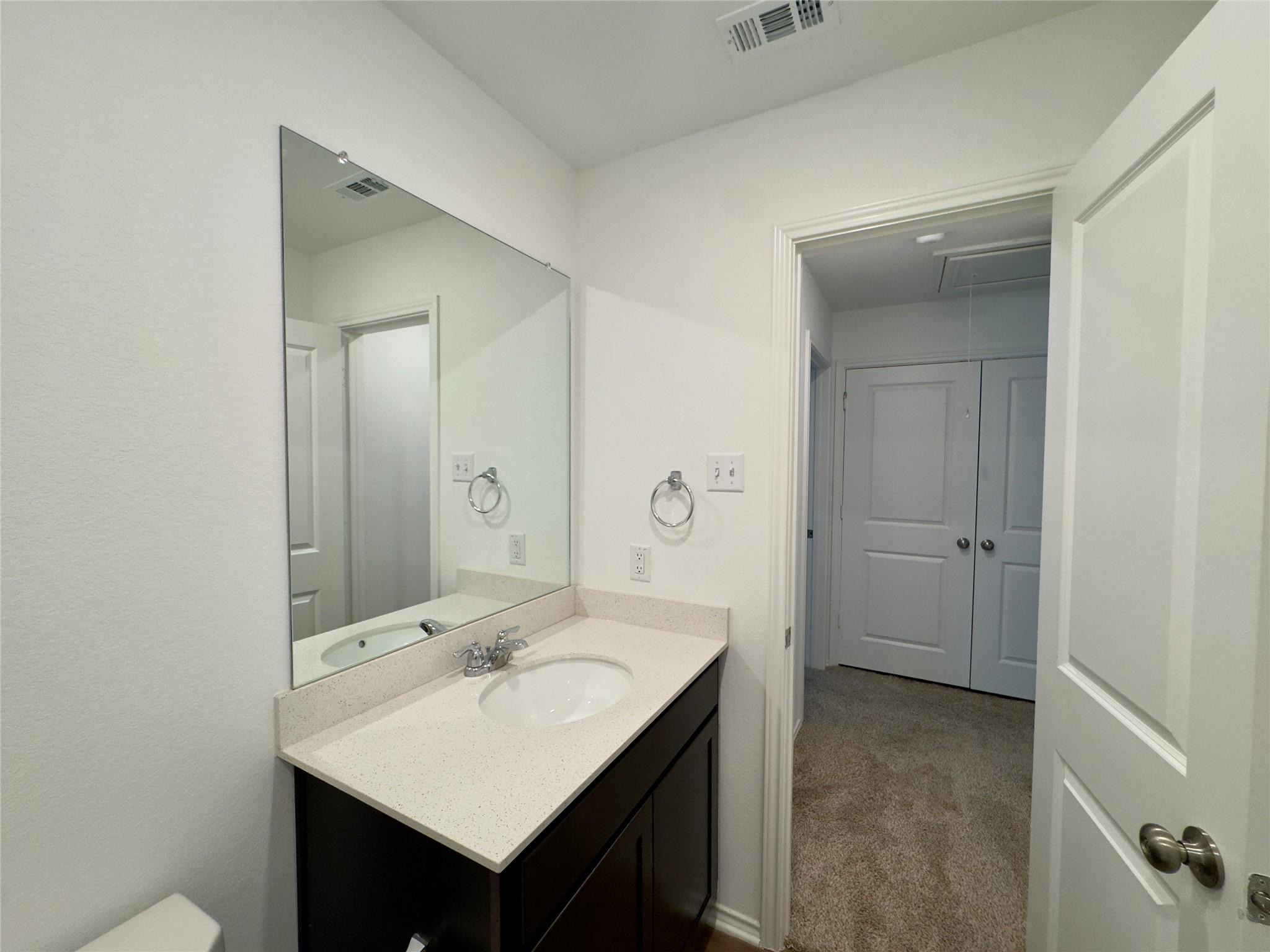 512 Gabbro Gdns Property Photo 23