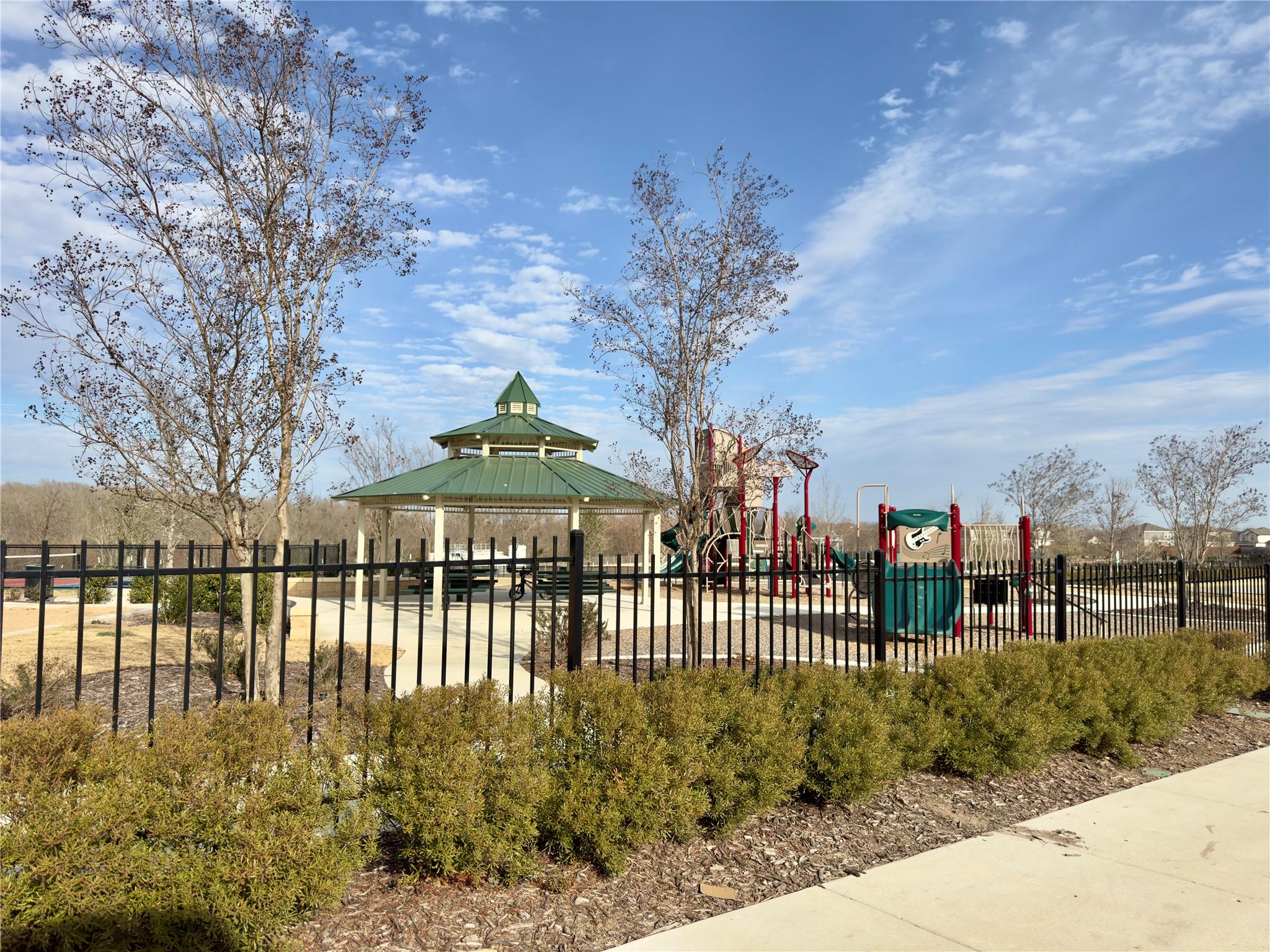 512 Gabbro Gdns Property Photo 31