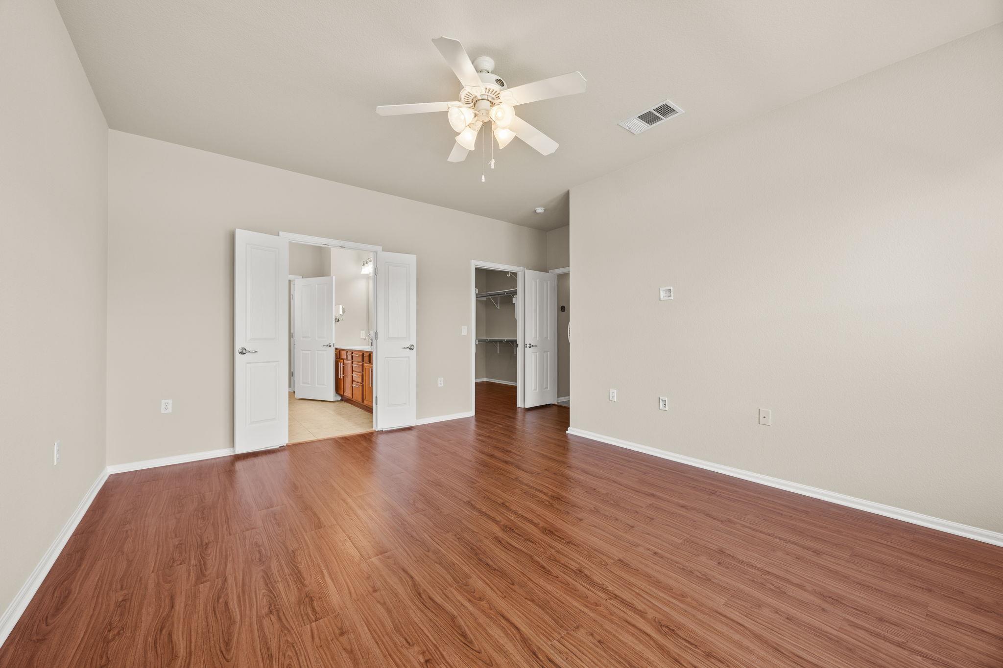 147 Prairie Creek Trl Property Photo 14