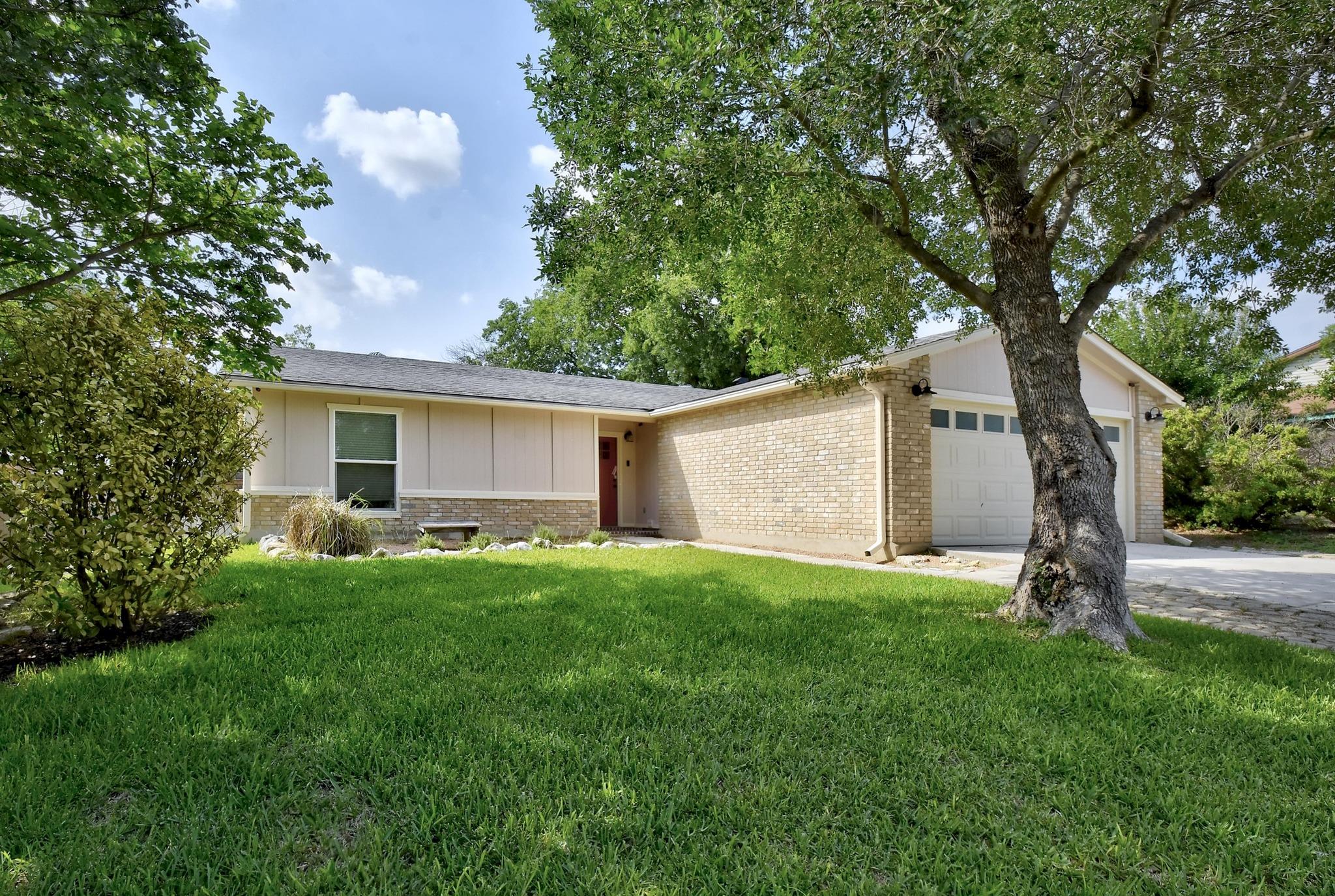 3429 Harvest Dr Property Photo 1