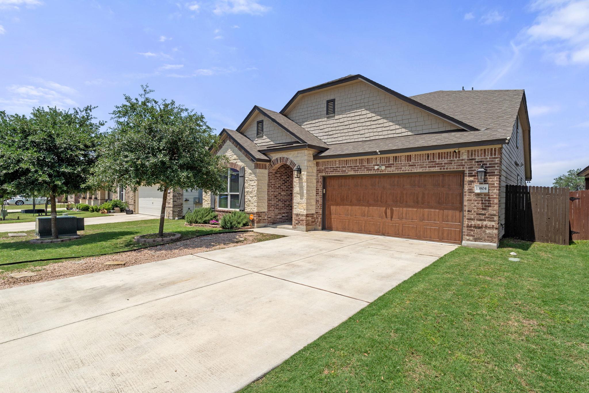 13804 Lyndon B Johnson St Property Photo