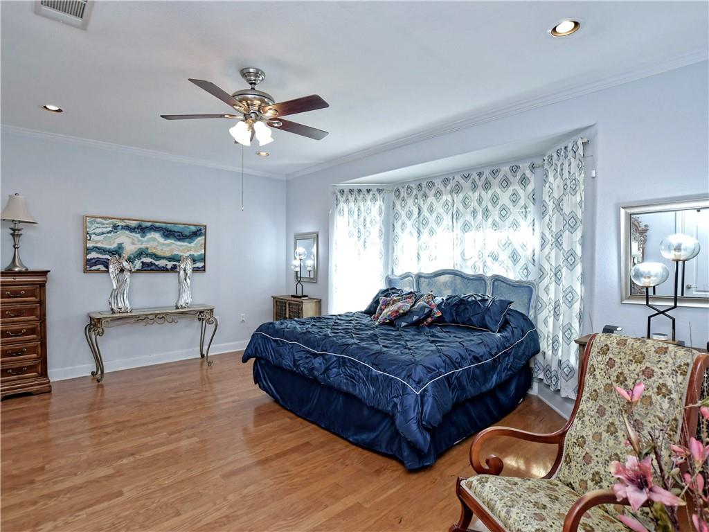 302 San Saba Dr Property Photo 16