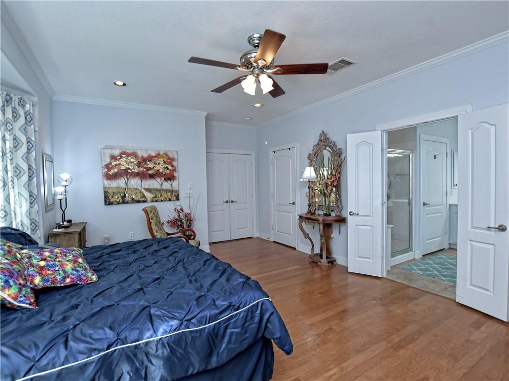 302 San Saba Dr Property Photo 17